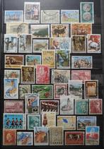 Grèce - 48 timbres différents, Timbres & Monnaies, Timbres | Europe | Autre, Affranchi, Enlèvement ou Envoi, Grèce