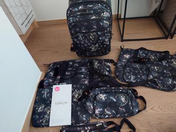 Kipling set in perfecte staat en NIEUW 6 stuks  beschikbaar voor biedingen