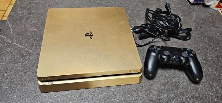PS4 slim goud/goud, Games en Spelcomputers, Games | Sony PlayStation 4, Gebruikt, Ophalen of Verzenden