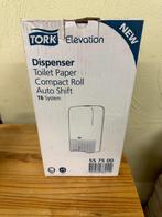 TORK Papier dispenser, Huis en Inrichting, Schoonmaakartikelen, Overige typen, Ophalen