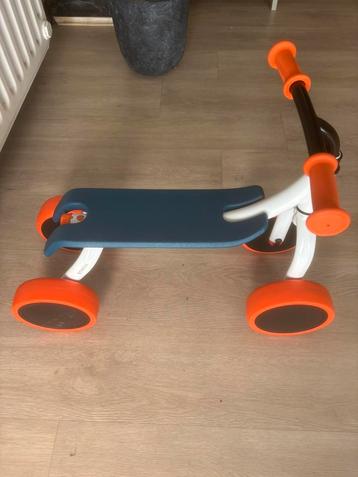 Vélo enfant 1-3 ans beschikbaar voor biedingen