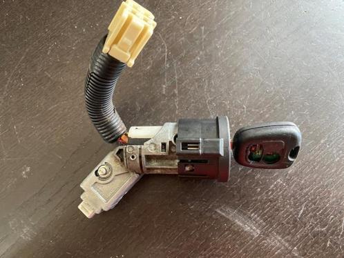 Kontaktslot + Sleutel van een Citroen C1, Auto-onderdelen, Overige Auto-onderdelen, Citroën, Gebruikt, 3 maanden garantie