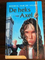 Boek   De  heks van AXEL, Ophalen of Verzenden, Zo goed als nieuw, Hedwig van de Velde, Fictie