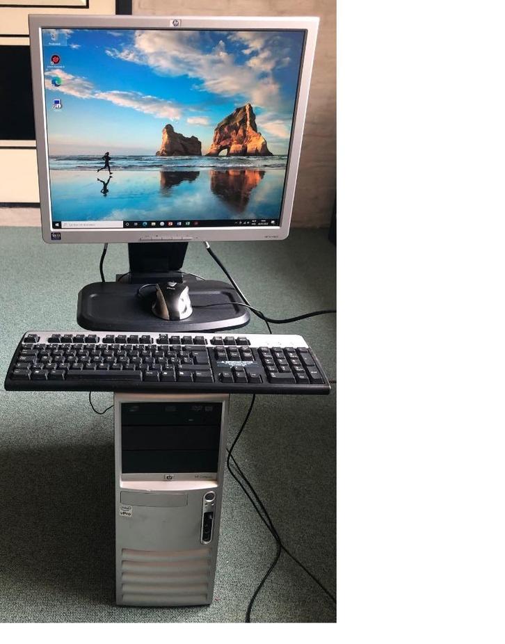 HP PC 8GB RAM, SSD+HD, monitor, muis en toetsenbord, Computers en Software, Desktop Pc's, Gebruikt, 2 tot 3 Ghz, HDD, SSD, 8 GB
