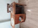 Vintage naaimachine trapper min. 65 jaar oud  met boekje, Ophalen