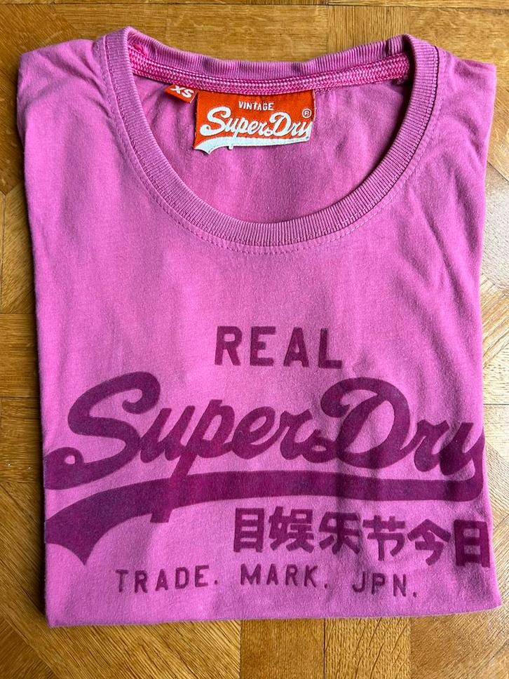 Top taille xs s, Vêtements | Femmes, Tops, Comme neuf, Enlèvement ou Envoi