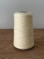 Nieuwe 70% wol (breien/haken) geel/400gr (nr4871), Hobby en Vrije tijd, Ophalen of Verzenden, Nieuw, Breien of Haken, Wol of Garen