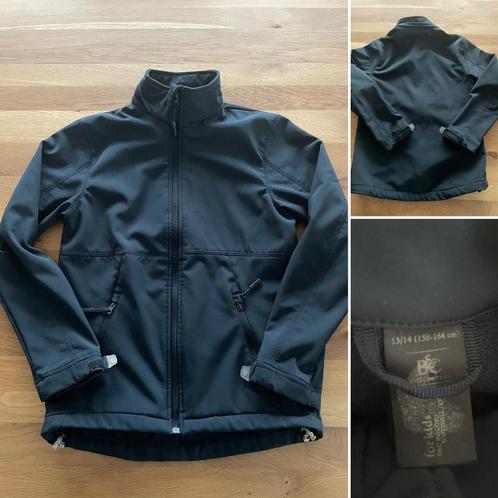 Waterdichte jas jongen maat 158/164 nieuwstaat, Kinderen en Baby's, Kinderkleding | Maat 164, Zo goed als nieuw, Jongen, Jas, Ophalen of Verzenden