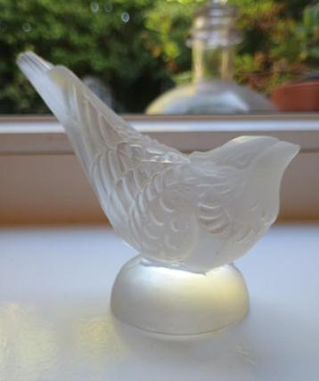 vintage vogeltje, gematteerd, BAROLAC WEIL Frosted Art Glass beschikbaar voor biedingen