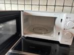Kleine microwave in goede staat, Ophalen, Gebruikt, Microgolfoven, Draaiplateau