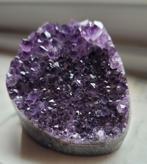 Base coupée de forme libre violet améthyste (2), Collections, Minéraux & Fossiles, Minéral, Enlèvement ou Envoi