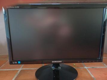 Samsung 19 inch LED monitor  beschikbaar voor biedingen