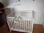 Witte babybox, 2  hoogtes, met matras, hoes en boxkleed, Kinderen en Baby's, Babyparken, Ophalen, Boxkleed