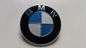 BMW motorkap embleem logo 82 mm gebruikt  51148132375 813237 beschikbaar voor biedingen