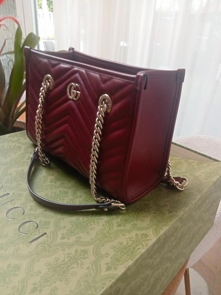 Gucci Marmont origineel Rosso Ancora leder, Handtassen en Accessoires, Tassen | Damestassen, Zo goed als nieuw, Ophalen of Verzenden