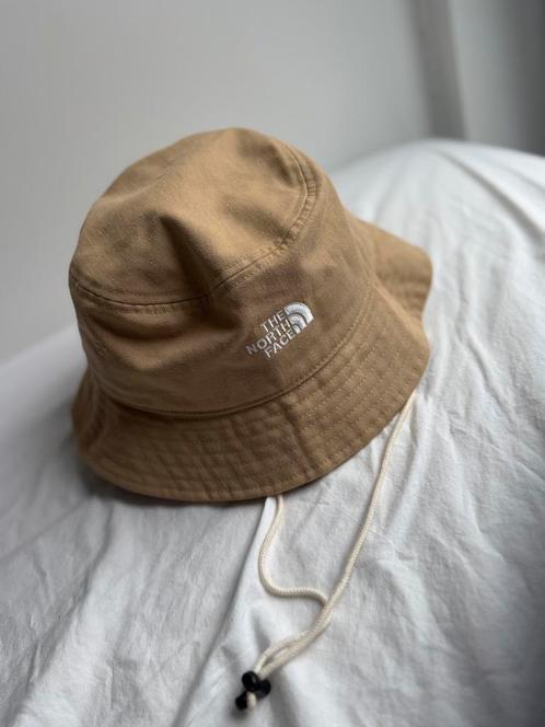 The North Face Bucket hoed - NOOIT GEDRAGEN, Kleding | Heren, Hoeden en Petten, Nieuw, Hoed, Ophalen