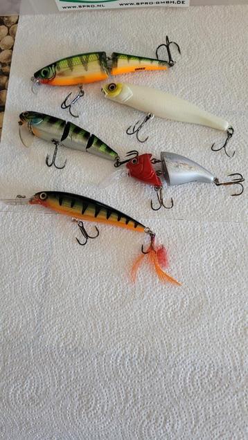 lot de 5 leurres pour pêche (lot 6) beschikbaar voor biedingen