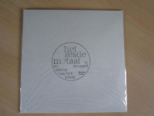 HET ZESDE METAAL = STEMPEL/SLAVEN VAN HET LEVEN...(10" ), Cd's en Dvd's, Vinyl | Nederlandstalig, Nieuw in verpakking, Levenslied of Smartlap