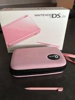 nintendo DS lite roze met 3 spellen, Games en Spelcomputers, Spelcomputers | Nintendo DS, Met games, Ophalen of Verzenden, Zo goed als nieuw