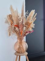 Droogbloemen in vaas, Ophalen
