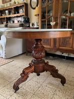 Belle table ronde style Napoléon III, Enlèvement