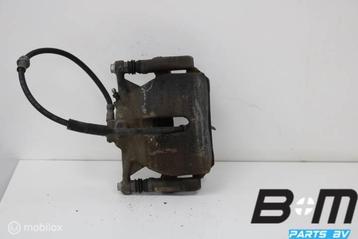 Remklauw linksvoor VW Touran 5T 8V0615123D beschikbaar voor biedingen