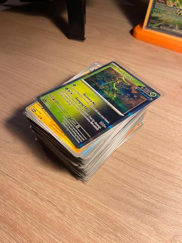 Gloednieuwe Pokémon kaarten +- 140 stuks beschikbaar voor biedingen