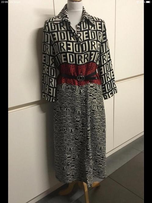 Caroline Biss lange jurk maat 34, Kleding | Dames, Jurken, Zo goed als nieuw, Maat 34 (XS) of kleiner, Overige kleuren, Onder de knie