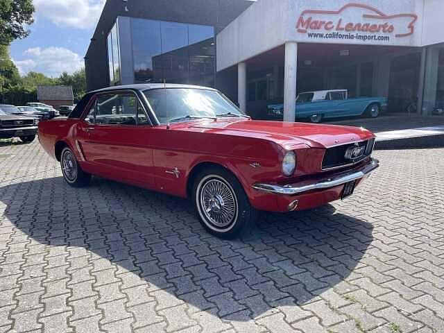 Ford Mustang 'A' code, Auto's, Oldtimers, Particulier, Ford, Benzine, Coupé, Automaat, Rood, Zwart