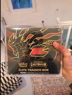 Pokemon lost origin etb + acryl case, Ophalen of Verzenden, Zo goed als nieuw