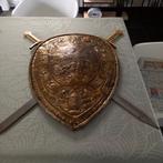 wapenschild met 2 zwaarden, Ophalen, Zo goed als nieuw