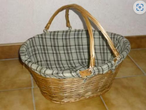 rieten draagmand, Handtassen en Accessoires, Overige Accessoires, Gebruikt, Ophalen of Verzenden
