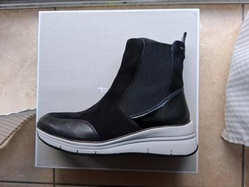 Tamaris leren dameslaarzen in nieuwe staat p38  beschikbaar voor biedingen