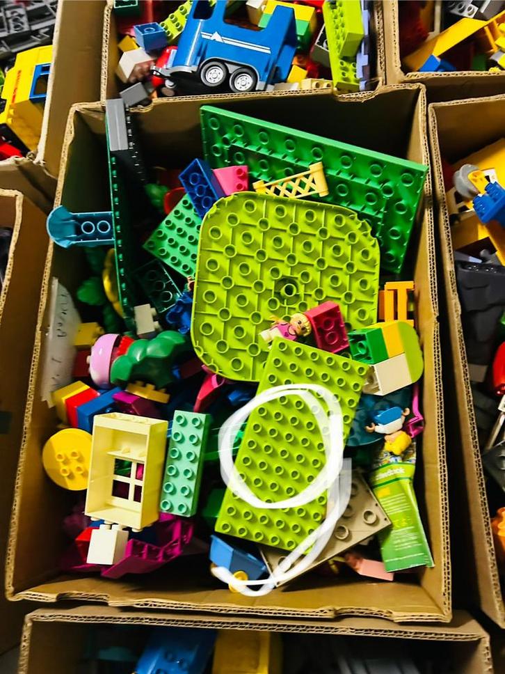 DUPLO doos 9, Kinderen en Baby's, Speelgoed | Bouwstenen, Zo goed als nieuw, Ophalen