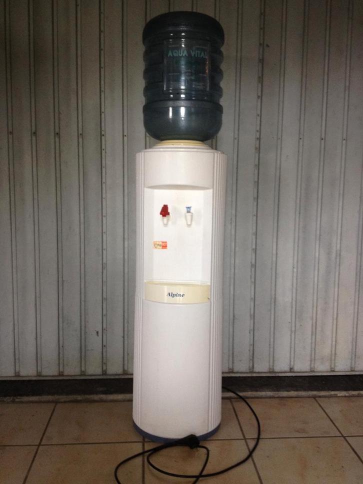 distributeur d'eau, Electroménager, Refroidisseurs d'eau, Utilisé, Enlèvement