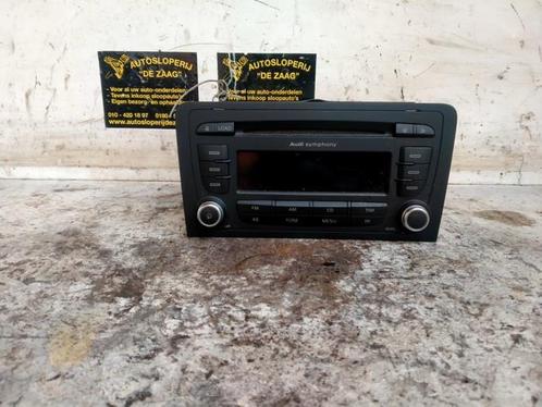 Radio CD Speler van een Audi A3, Auto-onderdelen, Elektronica en Kabels, Audi, Gebruikt, 3 maanden garantie, Ophalen of Verzenden