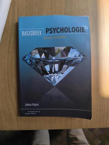 Basisboek psychologie sociaal verbonden beschikbaar voor biedingen