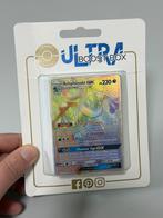 Boitier Pokémon Ultra Booster Amphinobi GX Rainbow 133/131, Enlèvement ou Envoi, Neuf, Booster box, Foil