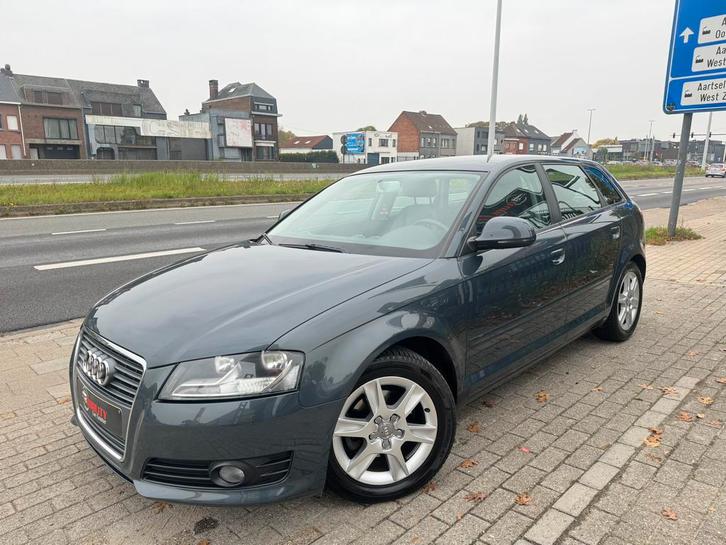Audi A3 Sportback 1.6tdi AUTOMAAT 137dkm Leder Euro5 1st eig, Auto's, Audi, Bedrijf, Te koop, A3, ABS, Airbags, Airconditioning