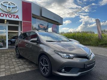 Toyota Auris Style Auris Touring Sport Style & Senso Pack + 