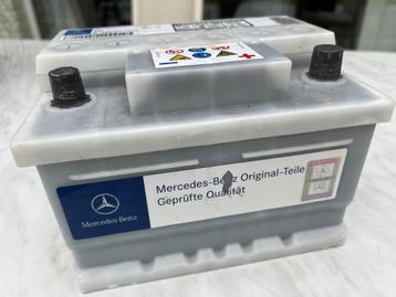 Batterie officielle Mercedes 12V  35Ah 17bx20,5 L x14H cm