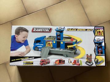 Garage : teamsterZ police beak out beschikbaar voor biedingen