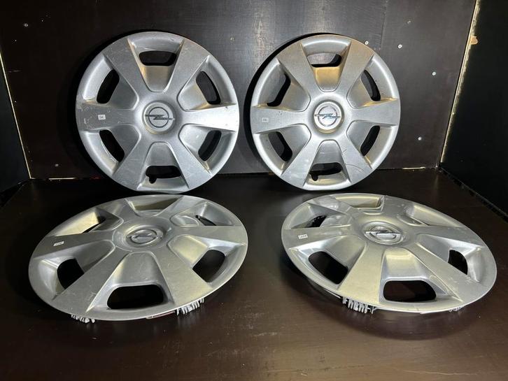 4 Opel Astra Corsa Vectra Combo Zafira 15" wieldoppen,, Auto diversen, Wieldoppen, Gebruikt, Ophalen of Verzenden