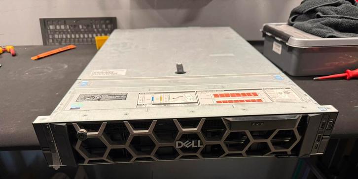 Dell Precission 7920R, 1x Gold 5115, 128GB ram, HDD, Computers en Software, Servers, Refurbished, 2 tot 3 Ghz, 128 GB, Hot swappable onderdelen