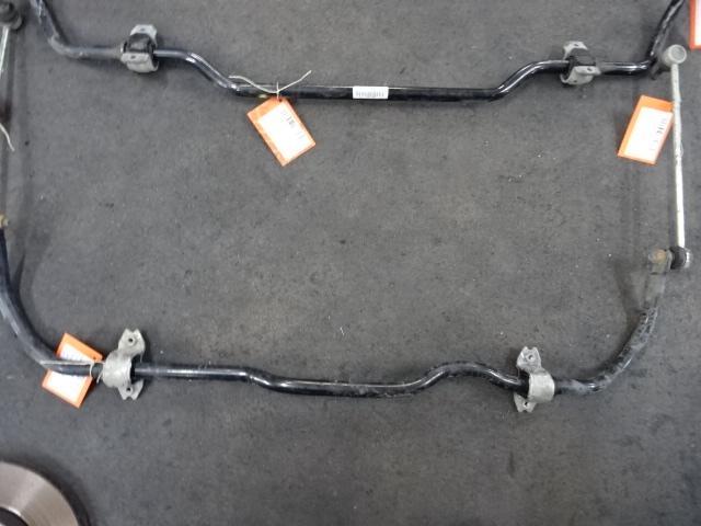 STABILISATORSTANG VOOR Volkswagen Touran (1T1 / T2), Auto-onderdelen, Ophanging en Onderstel, Volkswagen, Gebruikt