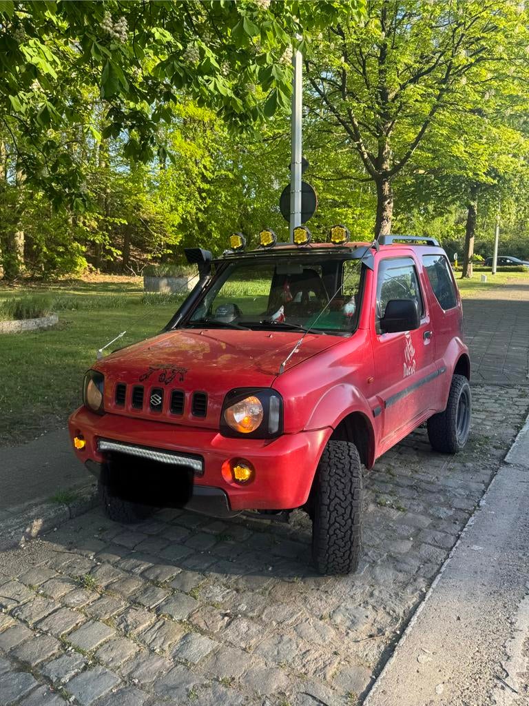 Suzuki jimny rood verhoogt kant en klaar, Autos, Suzuki, Rouge, Achat, Attache-remorque, Particulier