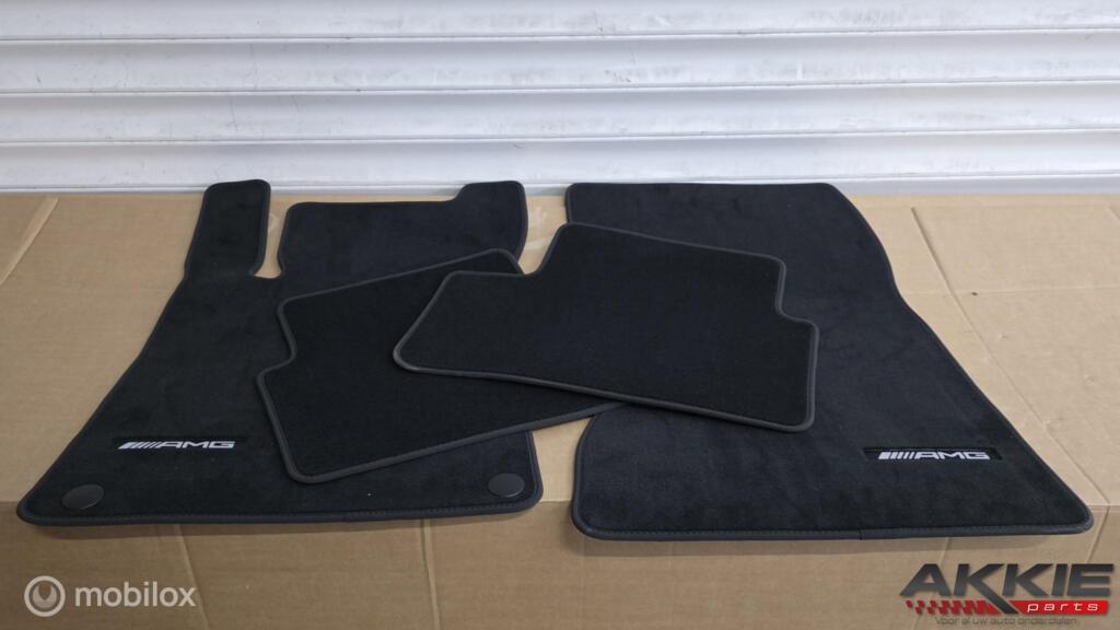 Mercedes CLA Matten set Amg W118 C118 X118 2019 -, Auto-onderdelen, Interieur en Bekleding, Gebruikt, Ophalen of Verzenden