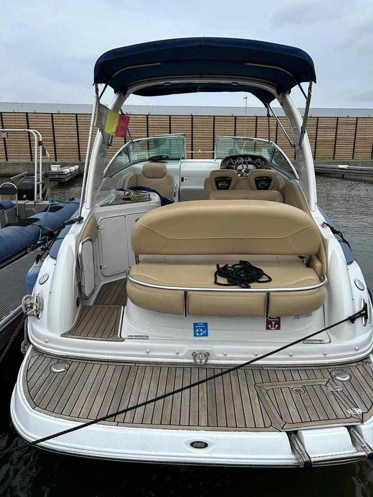 Crownline Cabin Cruiser 280. CR 12, Watersport en Boten, Motorboten en Motorjachten, Zo goed als nieuw, Polyester, 6 tot 9 meter
