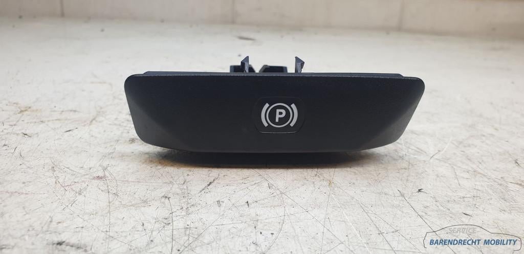 Handremhendel E-klasse W212 Mercedes 2044200177 origineel ge, Gebruikt, Mercedes-Benz AG, Mercedes-Benz, Mercedesstrasse 120
70372  Stuttgart, DE