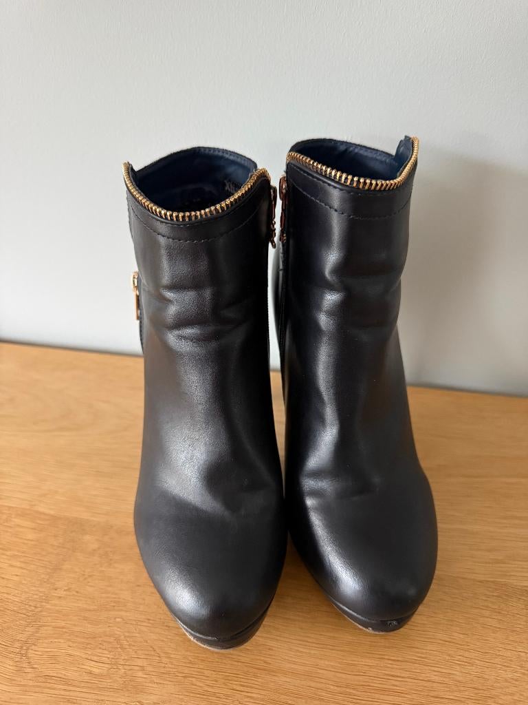 Marque de bottines : XTi Territory., Vêtements | Femmes, Chaussures, Comme neuf, Boots et Botinnes, Bleu, XTI